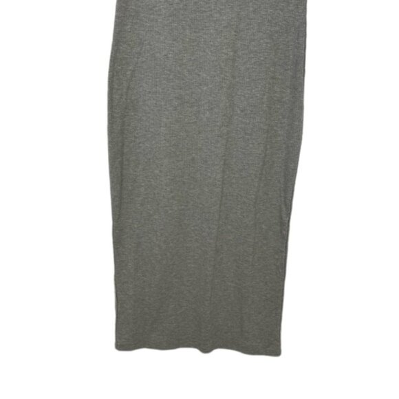 Ribbed Short Sleeve Midi Dress - Picture 5 of 9